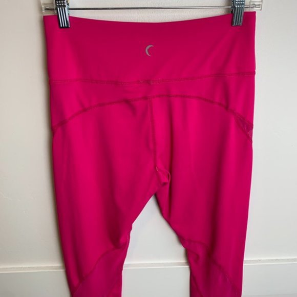 Zyia Fuchsia Mesh Light N Tight Hi-Rise 7/8 Legging - Picture 8 of 9